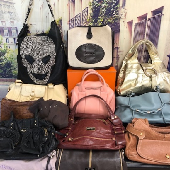 I just started buying/selling on Posh again. Excited to help others, buy & sell. - Picture 3 of 8